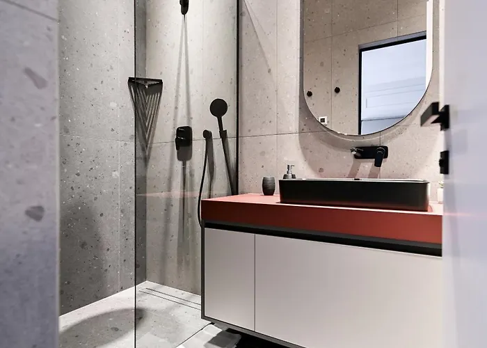 Apartment Three Pearls Deluxe &